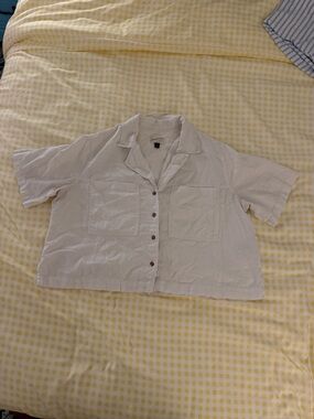 Universal Thread Cream Short-Sleeve Button-Front Pocket Shirt